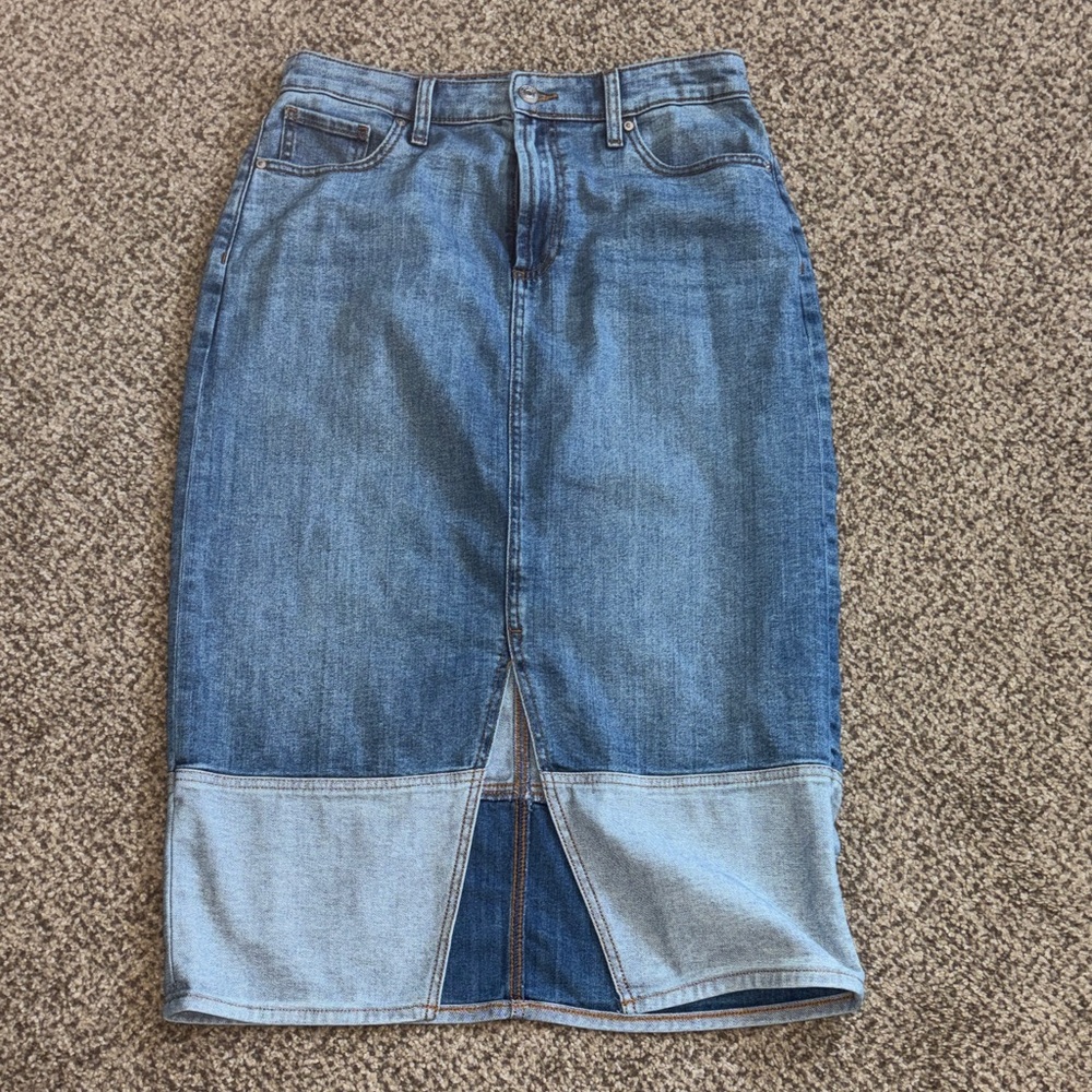 Chico’s Denim Two Tone Midi Skirt 0